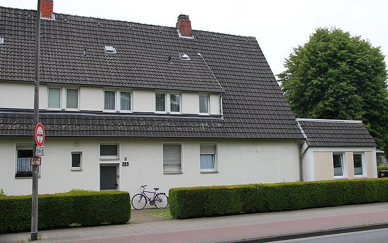 Zwangsversteigerung Wohnhaus (ehemalige Verwaltungsbaracke) in 17209 Altenhof