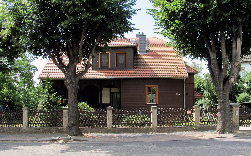 Zwangsversteigerung Zweifamilienhaus  in 44581 Castrop-Rauxel